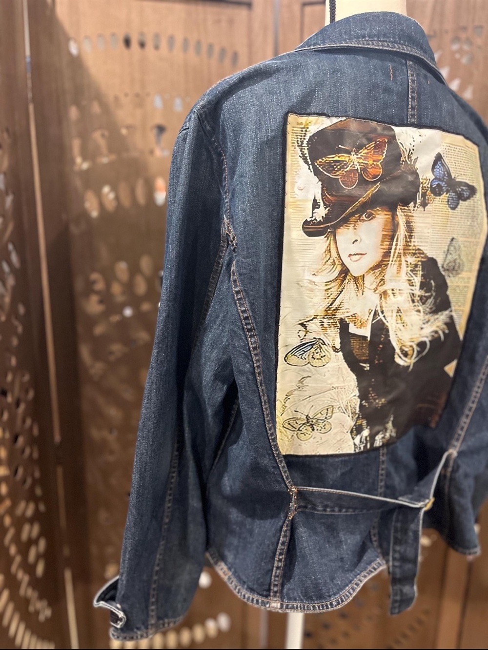 Upcycled Stevie Nicks Butterfly 🦋 Denim Jacket - Picture 4 of 7